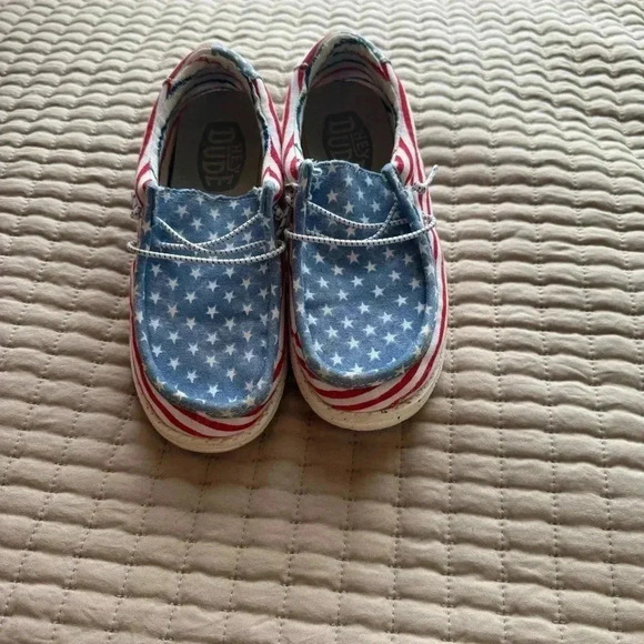 HEY DUDE WALLY YOUTH PATRIOTIC‎ YOUTH SHOES SIZE Y2-L3 EUC SUPER COOL SHOES - Picture 16 of 16